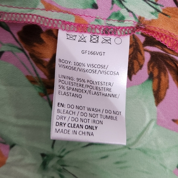 Gilner Farrar Maxi Floral Cutout V Neck Dress Medium - Picture 8 of 8